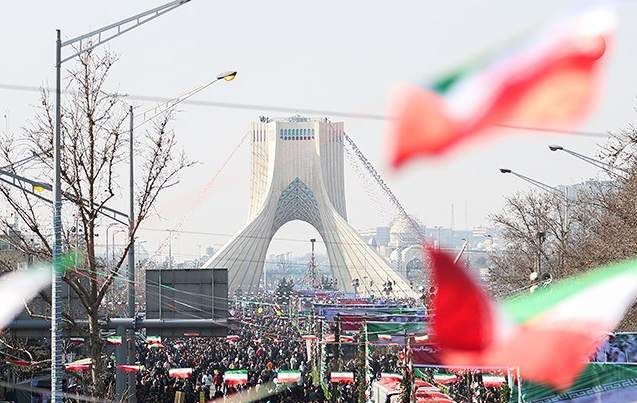 صدای خردشدن استخوان&zwnj;های دشمن امروز شنیدنی است/ &laquo;احمق درجه یکی&raquo; که می&zwnj;خواست مردم ایران چهل سالگی انقلاب را جشن نگیرند، کجاست؟!