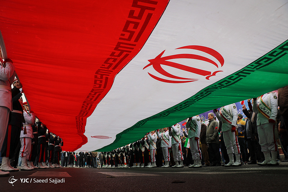 گزارش باشگاه خبرنگاران جوان از راهپیمایی ۲۲ بهمن ۹۷ تهران+ تصاویر، شعارها و فیلم&zwnj;ها