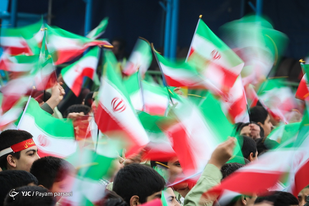 گزارش باشگاه خبرنگاران جوان از راهپیمایی ۲۲ بهمن ۹۷ تهران+ تصاویر، شعارها و فیلم&zwnj;ها