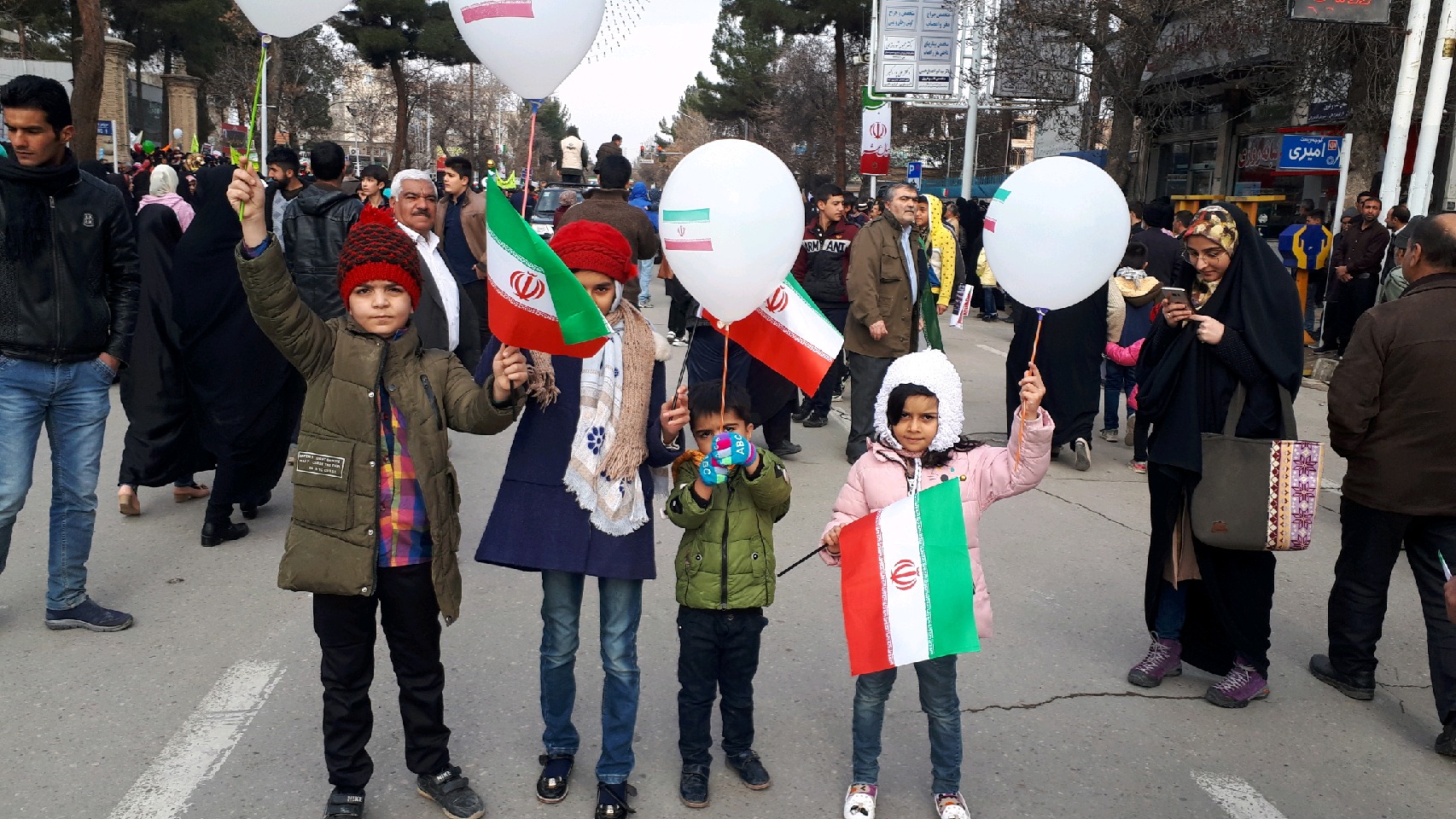 عکسها و حاشیههای راهپیمایی ۲۲ بهمن ۹۷ خراسان رضوی عکسها و حاشیههای راهپیمایی ۲۲ بهمن ۹۷ خراسان رضوی