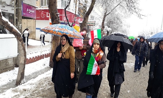 آغاز راهپیمایی ۲۲ بهمن در همدان +تصاویر