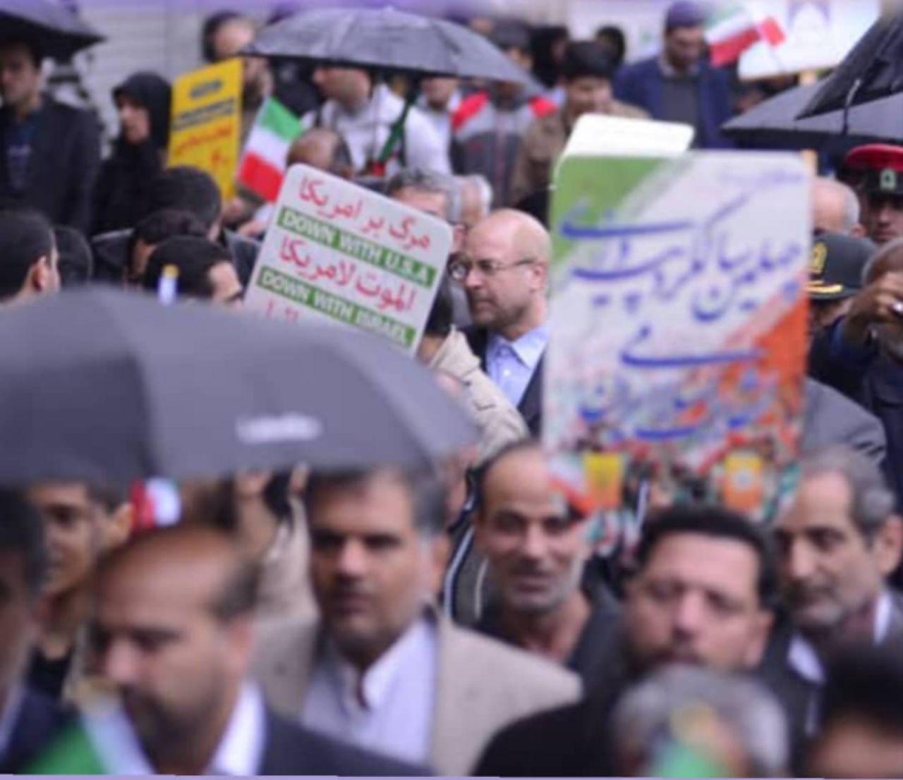 تصاویری از حضور چهره ها در راهپیمایی ۲۲ بهمن ۹۷ +تصاویر