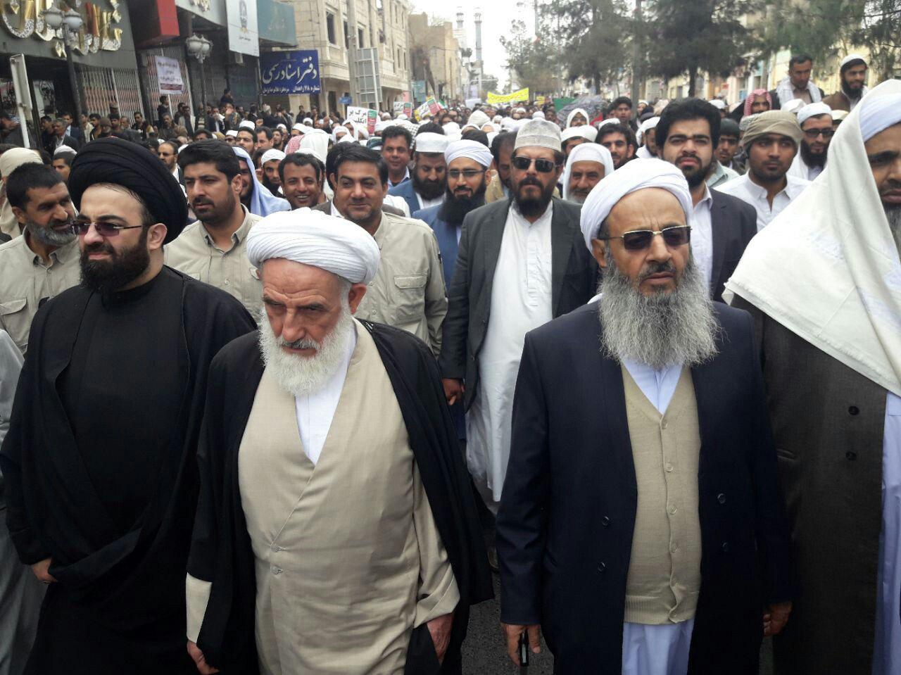 تصاویری از حضور چهره ها در راهپیمایی ۲۲ بهمن ۹۷ +تصاویر