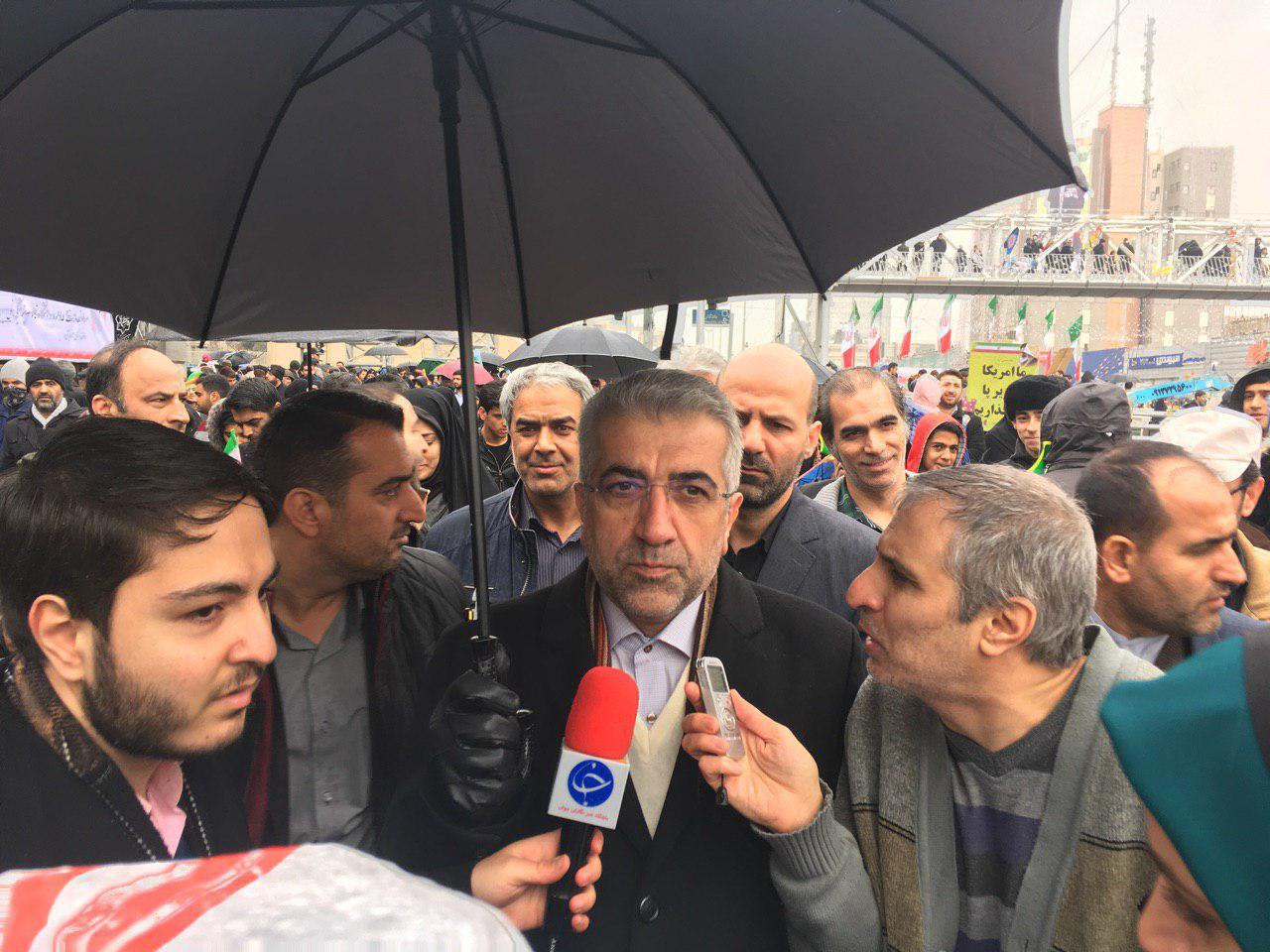 تصاویری از حضور چهره ها در راهپیمایی ۲۲ بهمن ۹۷ +تصاویر