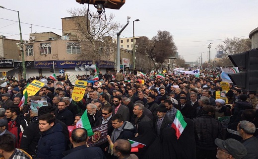 عکس&zwnj;ها و حاشیه&zwnj;های راهپیمایی ۲۲ بهمن ۹۷ در استان قزوین