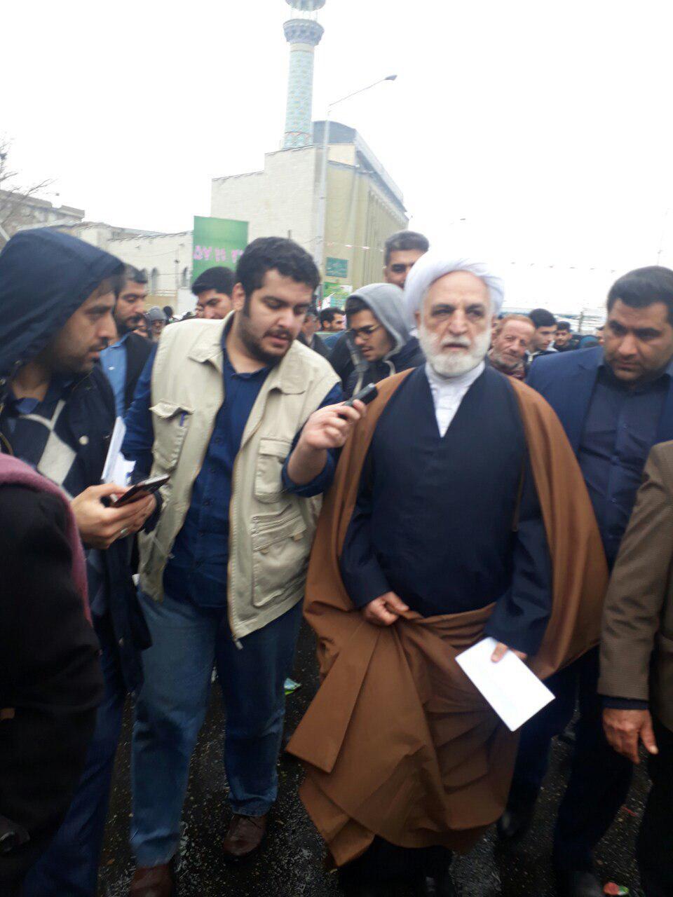 تصاویری از حضور چهره ها در راهپیمایی ۲۲ بهمن ۹۷ +تصاویر