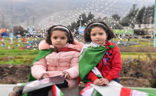 عکس&zwnj;ها و حاشیه&zwnj;های راهپیمایی ۲۲ بهمن ۹۷ در استان لرستان