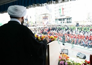 انقلاب مصداق واقعی قیام برای خدا بود