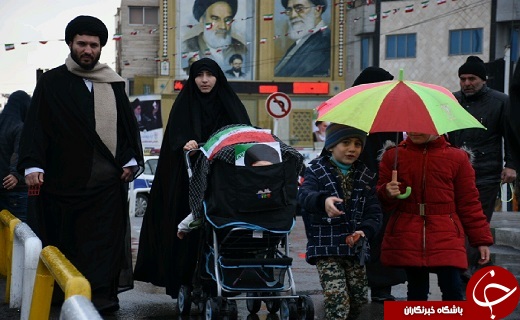عکس&zwnj;ها و حاشیه&zwnj;های راهپیمایی ۲۲ بهمن ۹۷ استان قم