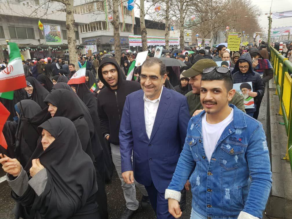 تصاویری از حضور چهره ها در راهپیمایی ۲۲ بهمن ۹۷ +تصاویر