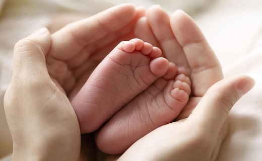 خداحافظی با ناباروری به کمک روشی پرچالش/ طعم شیرین مادری را با &laquo;رحم جایگزین&raquo; بچشید