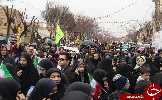 حماسه ای دیگر از وحدت و همبستگی مردم دارالعباده یزد در فجر۹۷ +تصاویر
