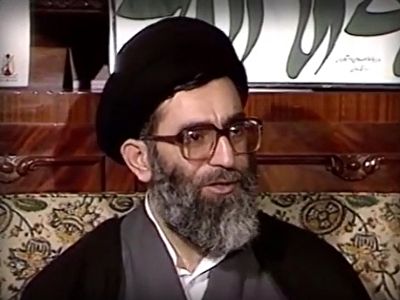 خاطره شنیدنی رهبر انقلاب از روز ۲۲ بهمن ۱۳۵۷ + فیلم