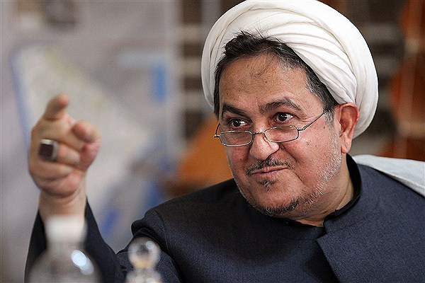 این انقلاب خدایی است