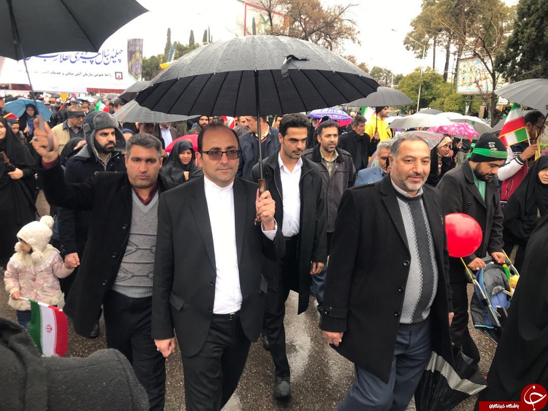 حضور مسئولان استان فارس در تولد چهل سالگی انقلاب + تصاویر