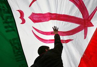 انقلابی بودن تا کِی؟! + فیلم