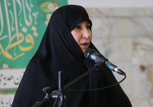 بهاری در زمینه تجدید شخصیت زنان با انقلاب اسلامی شکل گرفت