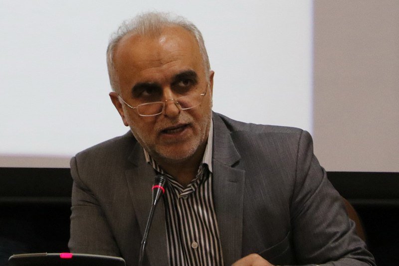 تلاش دولت برای کاهش تورم ۲۰ درصدی/ برخی کاسب‌نما‌های بازار ارز و دلالان ارزش پول را پایین آوردند