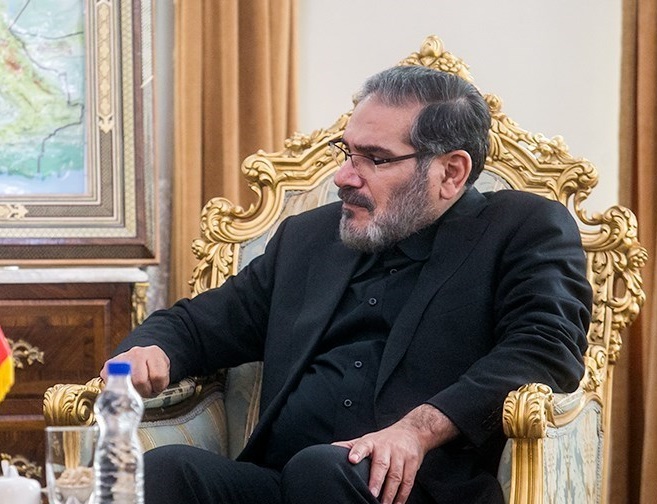 پیام تسلیت دریابان علی شمخانی دبیر شورای امنیت ملی به سردار حسین دهقان منتشر شد