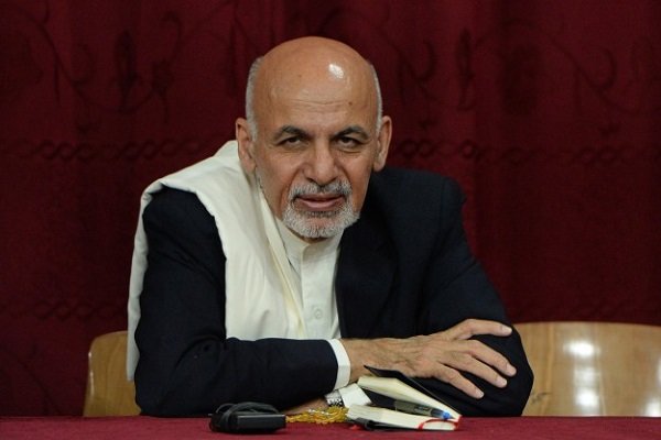 اعلام آمادگی اشرف غنی برای مذاکره با طالبان درباره زندانیان این گروه