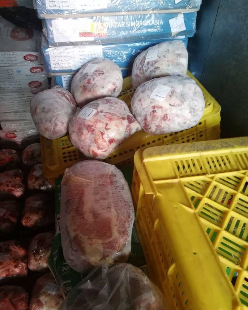 کشف بیش از ۴ هزار کیلوگرم گوشت احتکار شده در غرب تهران