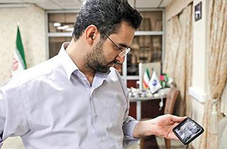 استوری وزیر ارتباطات و خبر خوش وی درباره اینترنت پر سرعت +عکس