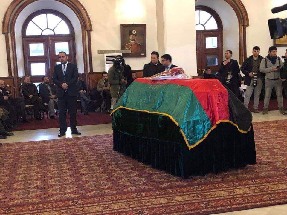 عکس: مراسم وداع با پیکر &laquo;مجددی&raquo; در ارگ
