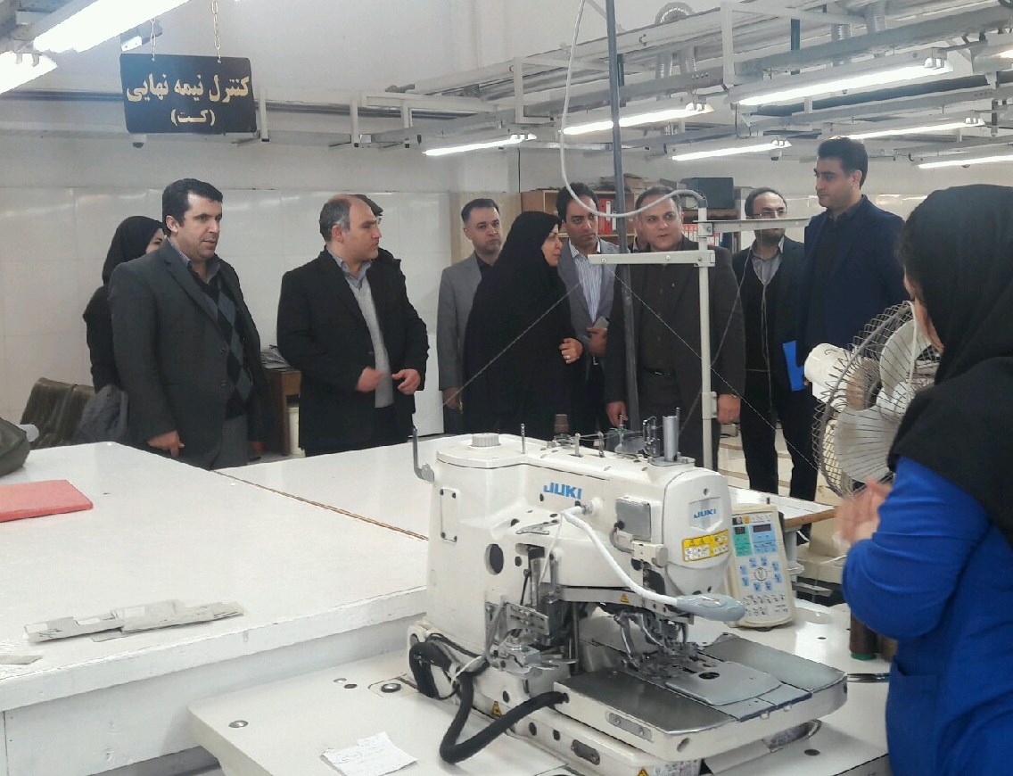 بهسازی کارخانه های نساجی اولویت برنامه های وزارت صمت