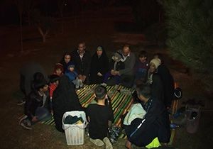 دورهمی گرم خانواده&zwnj;های یزدی در سرمای زمستان + فیلم