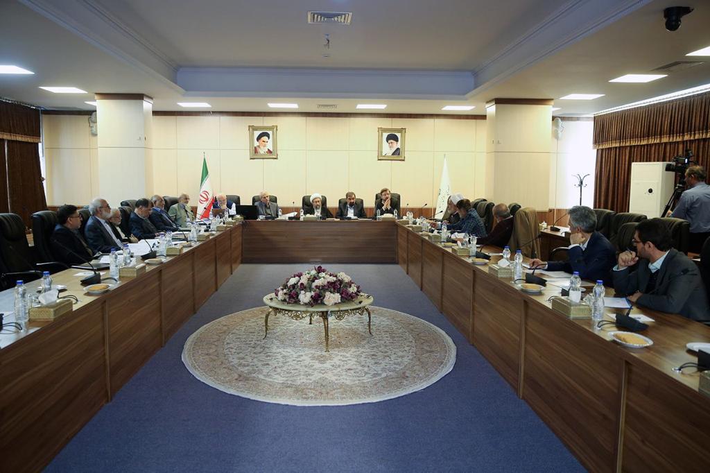 آغاز بررسی انطباق بودجه سال ۹۸ با سیاست&zwnj;های کلی نظام در هیئت عالی نظارت مجمع