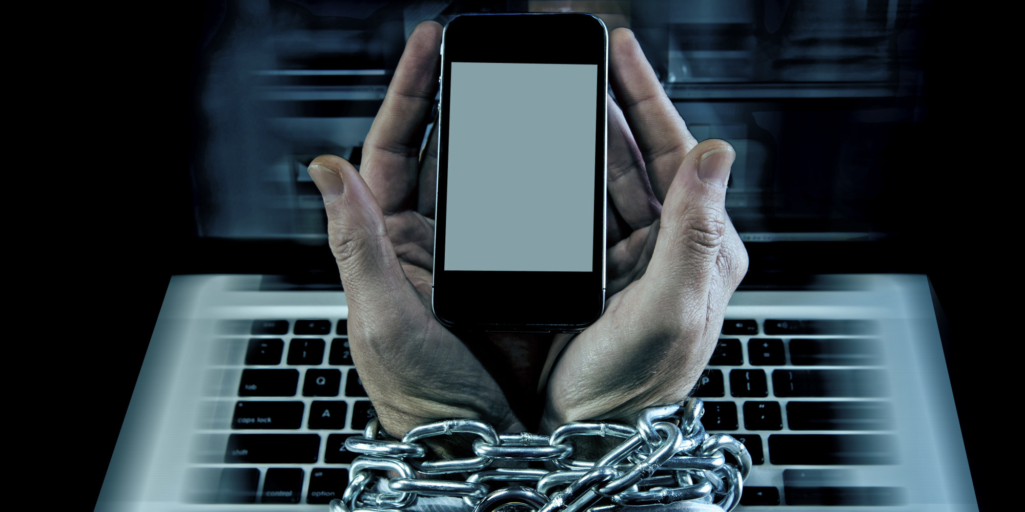 همه چیز درباره اعتیاد اینترنتی/ از دلایل شکل گیری تا راهکار‌های درمانی