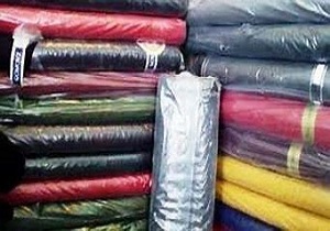 کشف پارچه‌های قاچاق در  بیجار