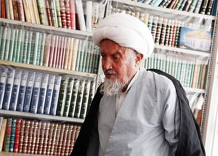 پزشکان معالج حال آیت الله مومن را بحرانی اعلام کردند