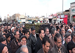 تشییع و خاکسپاری مادر سه شهید در قم