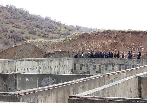 بازدید مهندس بازوند استاندار کرمانشاه از پروژه  تصفیه خانه فاضلاب شهر جوانرود