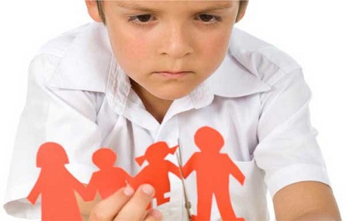 طلاق والدین؛ ترس از تنها ماندن و مشکلات رفتاری کودکان