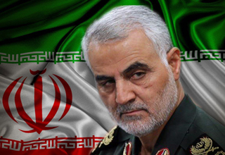 توهین منتقد سینمایی به سردار سلیمانی/ اهل قلمی که همدست تروریست های زاهدان از آب درآمد!