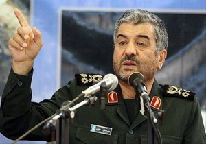 دولت&zwnj;های خائن عربستان و امارات بدانند صبر نظام به سر آمده / انتقام خون این شهدا را خواهیم گرفت