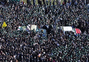 بدرقه باشکوه پیکر شهدای حادثه تروریستی زاهدان + فیلم