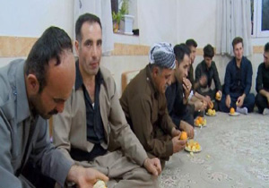 دورهمی‌های روستائیان شهرستان مهاباد درشب‌های سرد زمستان