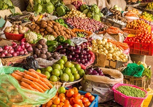 تعیین روزانه نرخ میوه و تره بار در همدان
