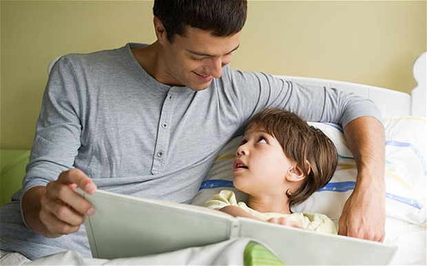 راهکارهای طلایی برای تربیت کودک حرف گوش کن/ با کودک خود همدلی کنید