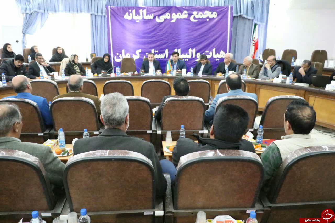 تأکید مدیرکل ورزش کرمان بر ورود بنگاه های اقتصادی به سمت ورزش قهرمانی