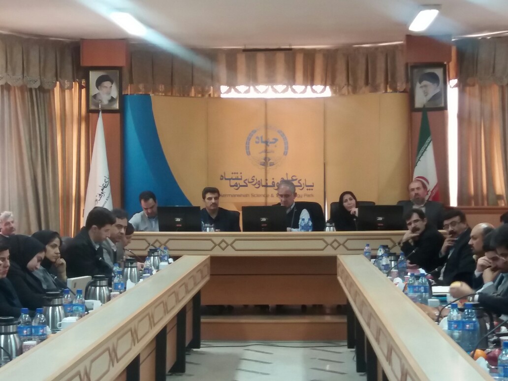 کسانی که مسیولیت دارند فرصت هارا بهینه کنند
