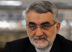 دیدارعضو کمیسیون امنیت ملی مجلس شورای اسلامی با خانواده شهید جابربیرانوند در خرم آباد+تصاویر