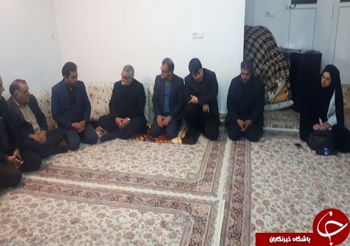 دیدارعضو کمیسیون امنیت ملی مجلس شورای اسلامی با خانواده شهید جابربیرانوند در خرم آباد