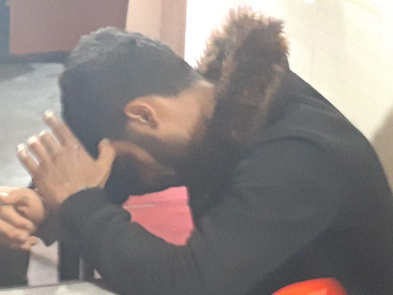 تأدیب گنده لات خیابان ۱۷ شهریور مقابل چشمان شهروندان + عکس