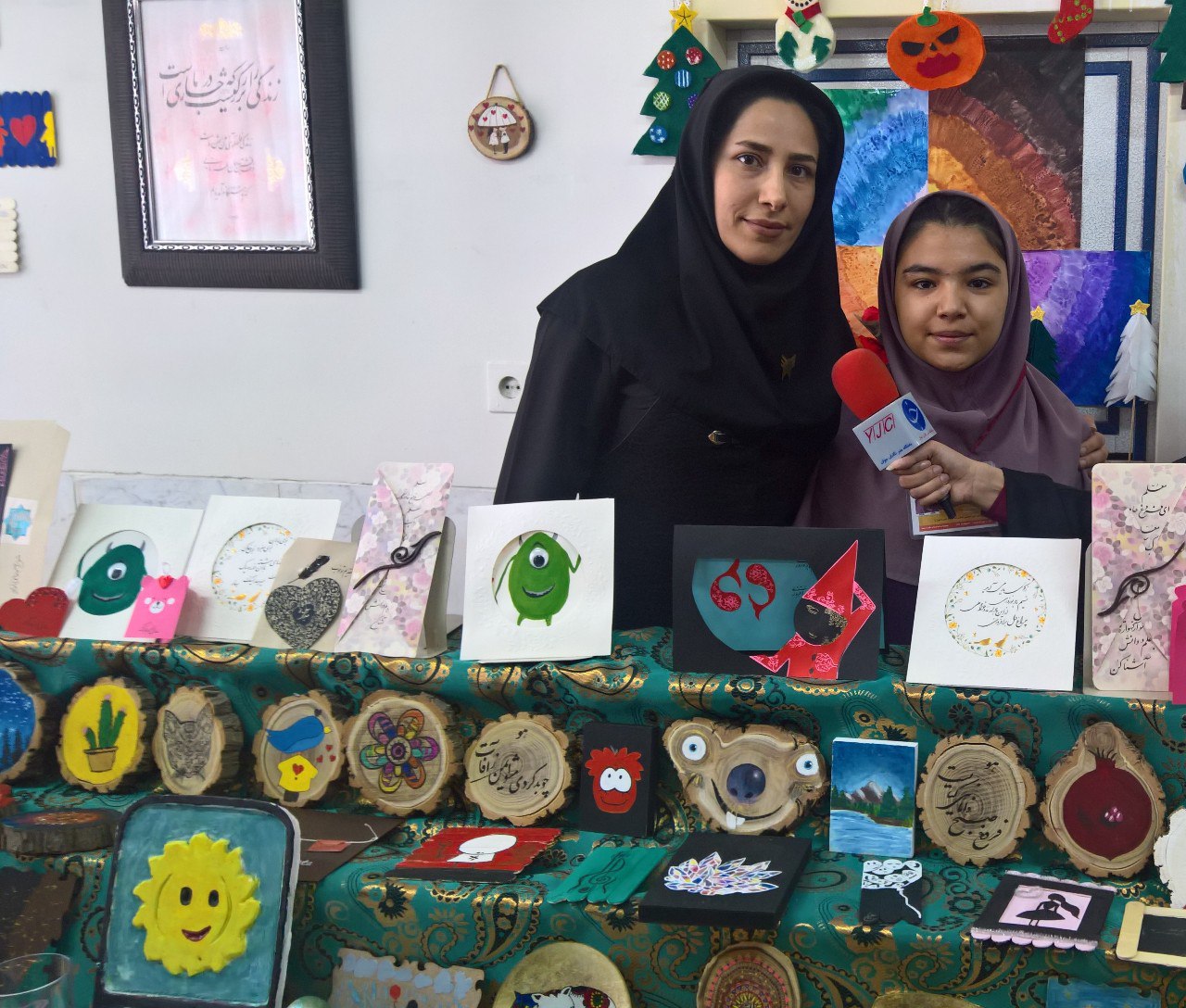 بازارچه ای شامه نواز با دست پخت دانش آموزان اراکی