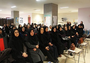 زایمان طبیعی ضامن سلامت مادر ونوزاد است