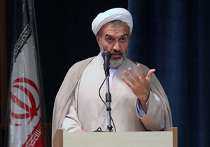 مقاومت در برابر استکبار نخستین دستاورد انقلاب اسلامی ایران است